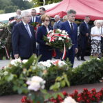 12.07.2018 Michniów. Uroczystości Dnia Walki i Męczeństwa Wsi Polskiej. Posłowie PiS Krzysztof Lipiec i Maria Zuba oraz senator PiS Krzysztof Słoń / Jarosław Kubalski / Radio Kielce