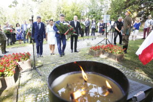 01.09.2018 Kielce. Uroczystości przy grobie prezydenta Stefana Artwińskiego z okazji 79. rocznicy wybuchu II wojny światowej / Jarosław Kubalski / Radio Kielce