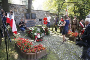 01.09.2018 Kielce. Uroczystości przy grobie prezydenta Stefana Artwińskiego z okazji 79. rocznicy wybuchu II wojny światowej / Jarosław Kubalski / Radio Kielce