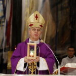 16.12.2018 Bilcza. Betlejemskie Światło Pokoju. Biskup Jan Piotrowski / Jarosław Kubalski / Radio Kielce