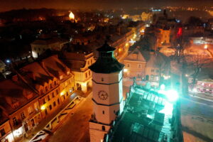 Świąteczne dekoracje w Sandomierzu / Jarosław Kubalski / Radio Kielce