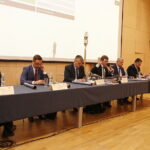 28.12.2018 Kielce. Sesja Sejmiku Województwa Świętokrzyskiego. Wiceprzewodniczący sejmiku Henryk Milcarz,  wiceprzewodniczący Marek Strzała, wiceprzewodniczący Mieczysław Gębski, przewodniczący sejmiku Andrzej Pruś i sekretarz obrad Grzegorz Gałuszka / Jarosław Kubalski / Radio Kielce