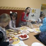 Celem tegorocznej akcji Radia Kielce „Choinka pod choinkę” jest zbiórka pieniędzy na budowę nowoczesnego i bezpiecznego placu zabaw przy ognisku wychowawczym Caritas w Jędrzejowie / Jarosław Kubalski / Radio Kielce