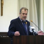 Dyskusja publiczna dotycząca uchwały krajobrazowej. Dyrektor Wydziału Rozwoju i Rewitalizacji Miasta - Artur Hajdorowicz / Marzena Mąkosa / Radio Kielce