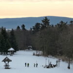 Droga Krzyżowa na Święty Krzyż / Marzena Mąkosa / Radio Kielce