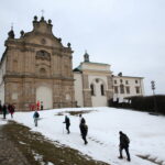 Droga Krzyżowa na Święty Krzyż / Marzena Mąkosa / Radio Kielce