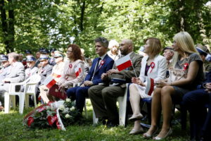 Obchody 227. rocznicy uchwalenia Konstytucji 3 Maja w parku im. Stanisława Staszica / Marzena Mąkosa / Radio Kielce