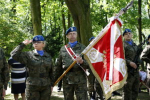 Obchody 227. rocznicy uchwalenia Konstytucji 3 Maja w parku im. Stanisława Staszica / Marzena Mąkosa / Radio Kielce