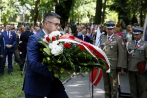 Obchody 227. rocznicy uchwalenia Konstytucji 3 Maja w parku im. Stanisława Staszica / Marzena Mąkosa / Radio Kielce