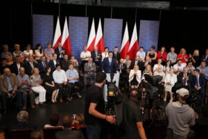 Premier Mateusz Morawiecki z wizytą w regionie świętokrzyskim / Marzena Mąkosa / Radio Kielce