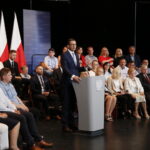 Premier Mateusz Morawiecki z wizytą w regionie świętokrzyskim / Marzena Mąkosa / Radio Kielce