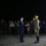 Uroczystości przy Kopcu Niepodległości. Złożenie ziemi przez  prezydenta Andrzeja Dudę  / Marzena Mąkosa / Radio Kielce