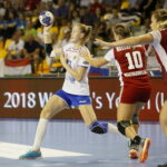 Młodzieżowe Mistrzostwa Świata kobiet do lat 18. Węgry - Rosja (finał) / Marzena Mąkosa / Radio Kielce