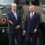 Spotkanie prezydenta RP, Andrzeja Dudy z parlamentarzystami i dziennikarzami w Targach Kielce. Na zdjęciu (po prawej): Andrzej Duda - prezydent RP / Marzena Mąkosa / Radio Kielce