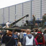 XXVI Międzynarodowy Salon Przemysłu Obronnego MSPO. Dzień otwarty dla zwiedzających / Marzena Mąkosa / Radio Kielce