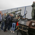 XXVI Międzynarodowy Salon Przemysłu Obronnego MSPO. Dzień otwarty dla zwiedzających / Marzena Mąkosa / Radio Kielce