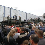 XXVI Międzynarodowy Salon Przemysłu Obronnego MSPO. Dzień otwarty dla zwiedzających / Marzena Mąkosa / Radio Kielce