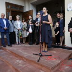 Promocja książki Edwarda Kusztala. Przemawia Magdalena Kusztal - córka artysty, dyrektor Kieleckiego Centrum Kultury / Marzena Mąkosa / Radio Kielce