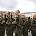 Przysięga żołnierzy Wojsk Obrony Terytorialnej / Marzena Mąkosa / Radio Kielce