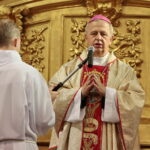 Msza święta z okazji Święta Niepodległości. Biskup kielecki Jan Piotrowski / Marzena Mąkosa / Radio Kielce