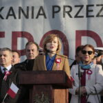 Obchody Święta Niepodległości. Na zdjęciu Anna Krupka - poseł PiS  / Marzena Mąkosa / Radio Kielce