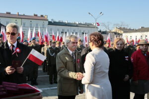 Obchody Święta Niepodległości. Odznaczenia wręcza wojewoda Agata Wojtyszek / Marzena Mąkosa / Radio Kielce