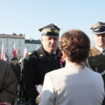 Obchody Święta Niepodległości. Wręczenie odznaczeń państwowych, medali okolicznościowych na 100-lecie niepodległości. Odznaczenie otrzymuje Adam Czajka - komendant świętokrzyskiej straży pożarnej / Marzena Mąkosa / Radio Kielce