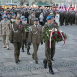 Obchody Święta Niepodległości. Kwiaty składa reprezentacja Wojska Polskiego  / Marzena Mąkosa / Radio Kielce