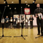 Międzynarodowy Dzień Osób Niepełnosprawnych. Wręczenie statuetek "Świętokrzyskich Burzycieli Barier im. Anny Sowy". Przemawia: Piotr Frańko nagrodzony w kategorii "Skuteczna Komunikacja" / Marzena Mąkosa / Radio Kielce