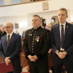 Msza święta w parafii św. Franciszka z Asyżu w Kielcach. Poświęcenie sztandaru / Marzena Mąkosa / Radio Kielce