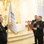 Msza święta w parafii św. Franciszka z Asyżu w Kielcach. Poświęcenie i przekazanie sztandaru / Marzena Mąkosa / Radio Kielce