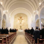 Msza święta w parafii św. Franciszka z Asyżu w Kielcach. Poświęcenie sztandaru / Marzena Mąkosa / Radio Kielce