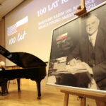 Recital fortepianowy na stulecie stosunków dyplomatycznych Polski i USA. Amerykański pianista Neal Larrabee / Marzena Mąkosa / Radio Kielce
