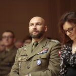 Recital fortepianowy na stulecie stosunków dyplomatycznych Polski i USA. Na zdjęciu: płk Paweł Chabielski - dowódca CPdMZ / Marzena Mąkosa / Radio Kielce