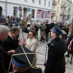 Uruchomienie zegara z kurantem na dawnym budynku Straży Ogniowej. Odsłonięcie pamiątkowej tablicy przez wojewodę Agatę Wojtyszek, Jana Józefa Kasprzyka - szefa Urzędu do Spraw Kombatantów i Osób Represjonowanych i prezydenta Kielc Bogdana Wentę / Marzena Mąkosa / Radio Kielce