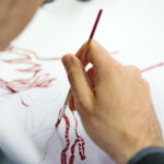 Warsztaty. Słuchacze Staropolskiego Uniwersytetu III Wieku tworzyli drzewa genealogiczne swoich rodzin / Marzena Mąkosa / Radio Kielce