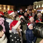 Choinka na kieleckim Rynku / Marzena Mąkosa / Radio Kielce