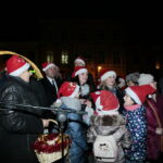 Choinka na kieleckim Rynku / Marzena Mąkosa / Radio Kielce