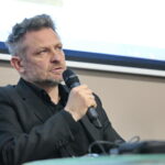 „Misja Wołyń” - spotkanie z cyklu „Kłopoty z historią” w Centrum Edukacyjnym IPN  „Przystanek Historia” w Kielcach. Na zdjęciu: Jacek Bury, organizator akcji porządkowania polskich cmentarzy parafialnych, znajdujących się na terytorium dzisiejszej Ukrainy / Marzena Mąkosa / Radio Kielce