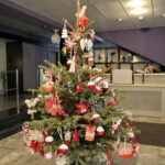 Choinka Centrum Przygotowań do Misji Zagranicznych w Kielcach / Marzena Mąkosa / Radio Kielce