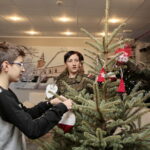 Choinka Centrum Przygotowań do Misji Zagranicznych w Kielcach / Marzena Mąkosa / Radio Kielce