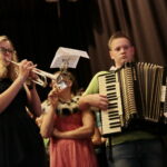 Festiwal Piosenki „Jędrzejówka” w Domu Kultury Białogon / Marzena Mąkosa / Radio Kielce