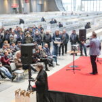 Licytacja gołębi / Marzena Mąkosa / Radio Kielce