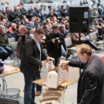 Licytacja gołębi / Marzena Mąkosa / Radio Kielce