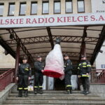 Akcja "Choinka pod choinkę 2018". Choinka Straży Pożarnej / Marzena Mąkosa / Radio Kielce