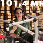 Finał akcji "Choinka pod choinkę". Dzień pierwszy. Magdalena Sitek - Radio Kielce / Marzena Mąkosa / Radio Kielce