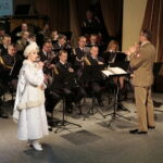 Wigilia służb mundurowych w Wojewódzkim Domu Kultury / Marzena Mąkosa / Radio Kielce