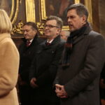 Obchody 37. rocznicy wprowadzenia stanu wojennego. Msza święta w Bazylice katedralnej Wniebowzięcia Najświętszej Maryi Panny w Kielcach / Marzena Mąkosa / Radio Kielce