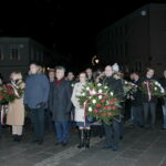 Obchody 37. rocznicy wprowadzenia stanu wojennego. Złożenie kwiatów przed pomnikiem ks. Jerzego Popiełuszki / Marzena Mąkosa / Radio Kielce