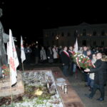 Obchody 37. rocznicy wprowadzenia stanu wojennego. Złożenie kwiatów przed pomnikiem ks. Jerzego Popiełuszki / Marzena Mąkosa / Radio Kielce